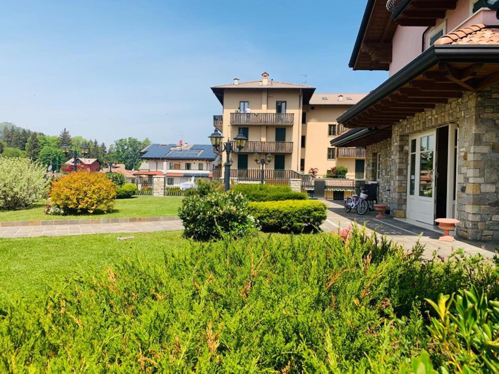 T'Ami Hotel Resort Spa Selvino Bagian luar foto