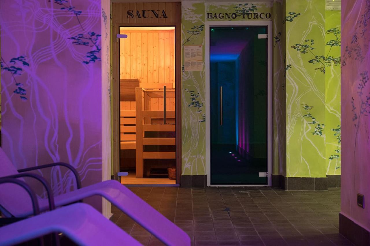 T'Ami Hotel Resort Spa Selvino Bagian luar foto