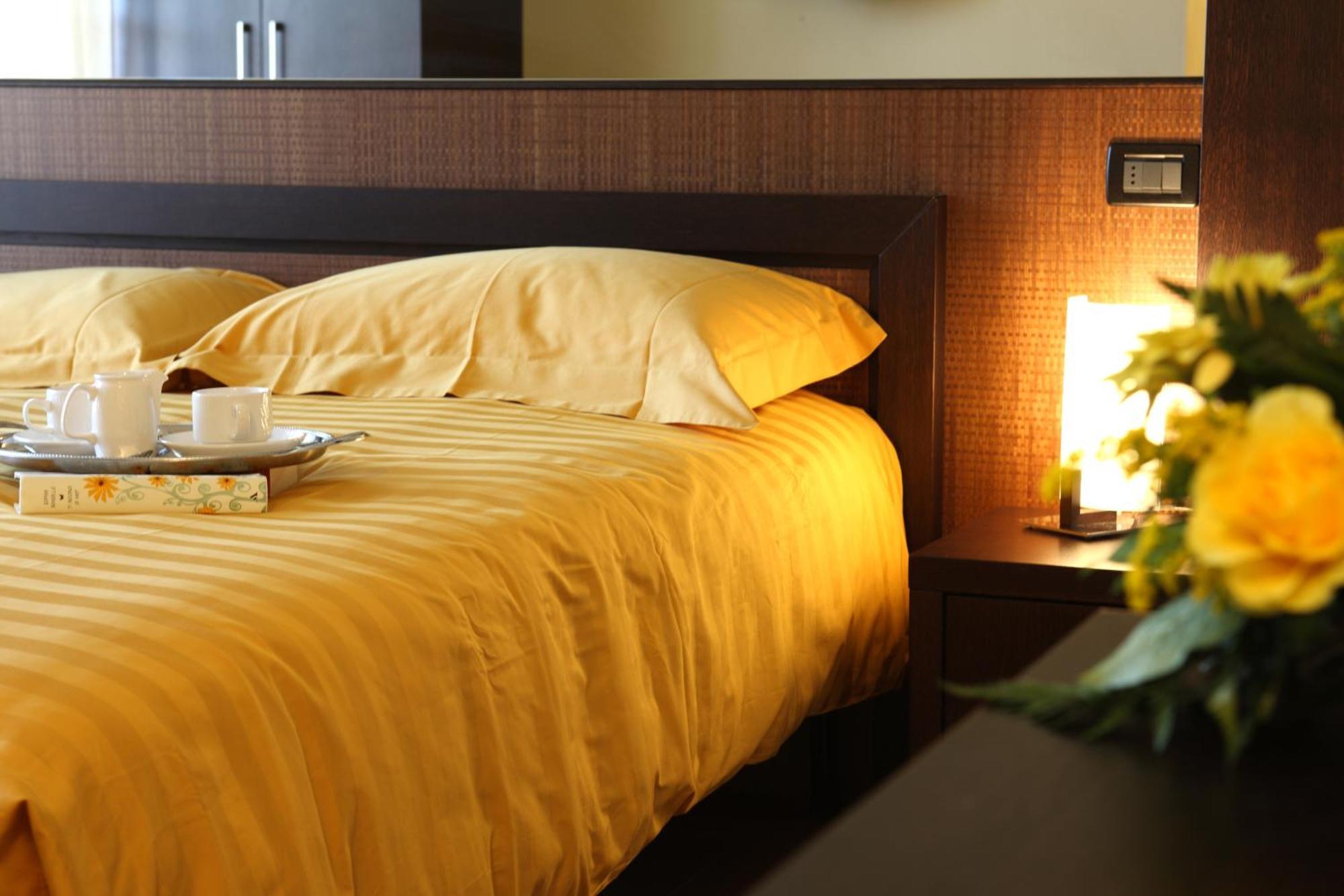 T'Ami Hotel Resort Spa Selvino Ruang foto