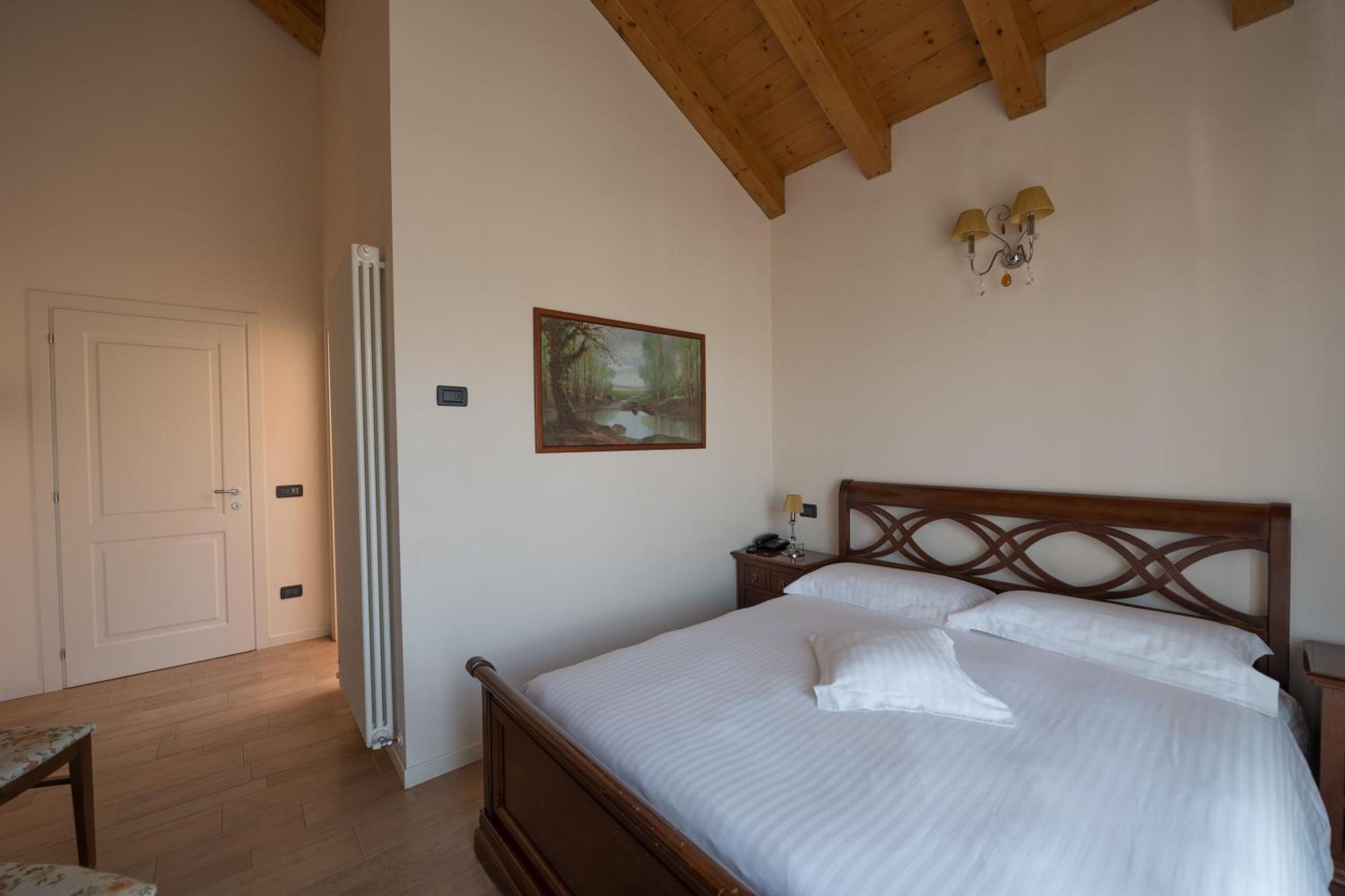 T'Ami Hotel Resort Spa Selvino Bagian luar foto