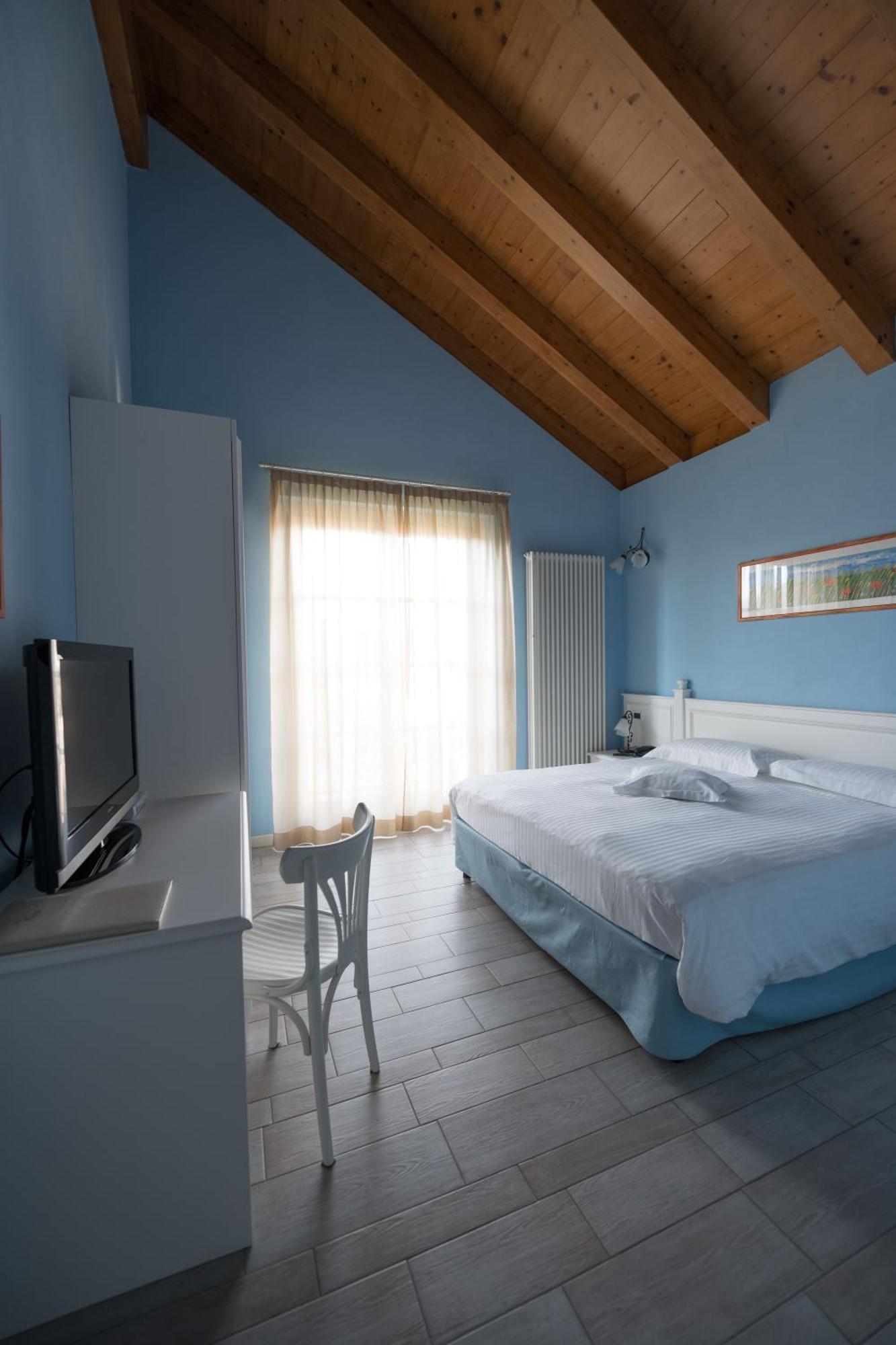 T'Ami Hotel Resort Spa Selvino Bagian luar foto