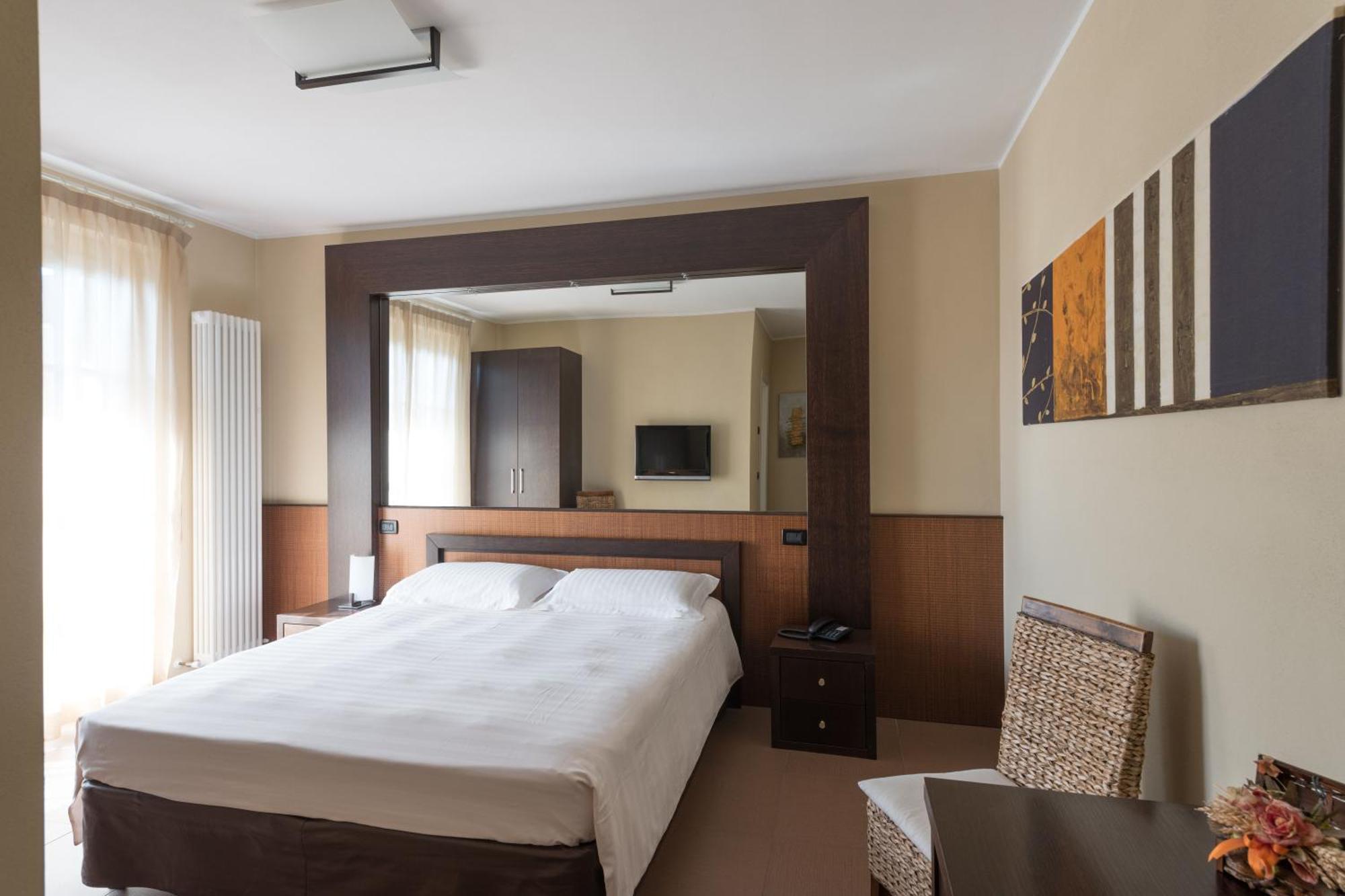 T'Ami Hotel Resort Spa Selvino Bagian luar foto